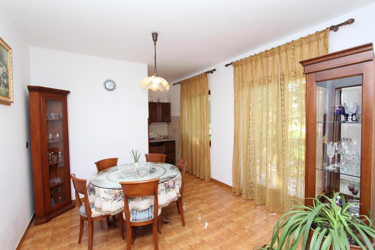 Apartment Clementina Вишнян Экстерьер фото