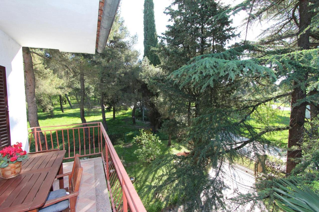 Apartment Clementina Вишнян Экстерьер фото