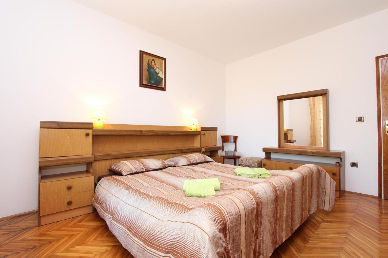 Apartment Clementina Вишнян Экстерьер фото